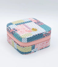 Load image into Gallery viewer, Simply Southern Jewelry Case
