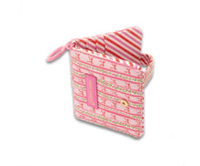Load image into Gallery viewer, Simply Southern Quilted ID Wallet
