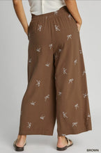 Load image into Gallery viewer, Umgee Embroidered Bow Linen Pull-On Pants-Brown
