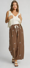 Load image into Gallery viewer, Umgee Embroidered Bow Linen Pull-On Pants-Brown
