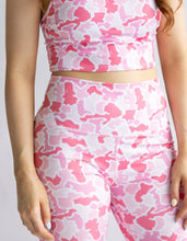 Load image into Gallery viewer, Simply Southern Full Leggings -Pink Camo
