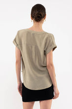 Load image into Gallery viewer, SHOULDER LINE LACE WOVEN TOP Light Olive
