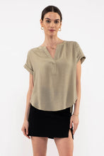 Load image into Gallery viewer, SHOULDER LINE LACE WOVEN TOP Light Olive
