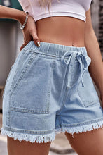 Load image into Gallery viewer, Elastic Waist Casual Denim Shorts
