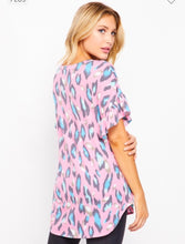 Load image into Gallery viewer, Ruffle Sleeve Pink/Leo Top
