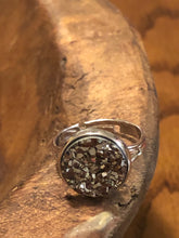 Load image into Gallery viewer, Adjustable Druzy Ring
